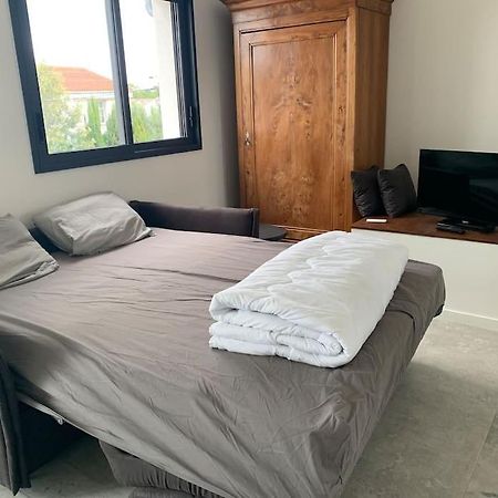 Maison Terrasse Proche Centre Ville Et Ile De Re La Rochelle  Zewnętrze zdjęcie