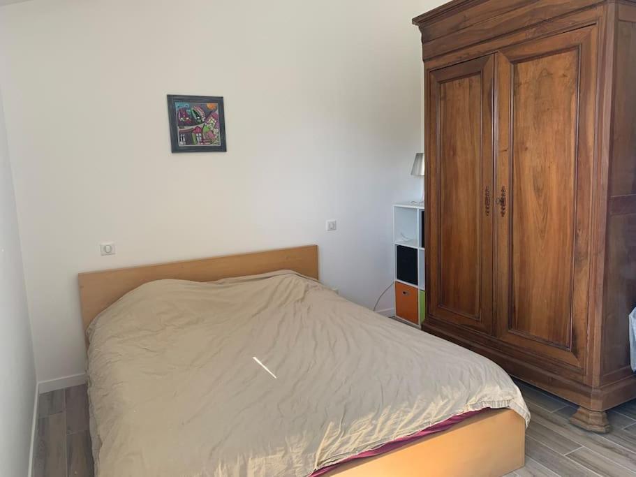 Maison Terrasse Proche Centre Ville Et Ile De Re La Rochelle  Zewnętrze zdjęcie